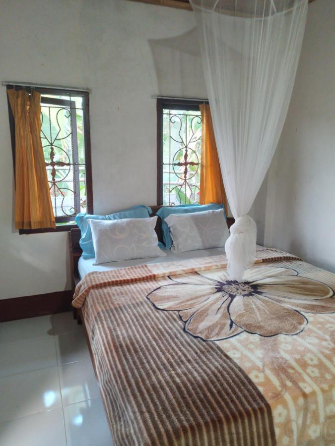 Kembang Kuning Cottages Tetebatu Buitenkant foto